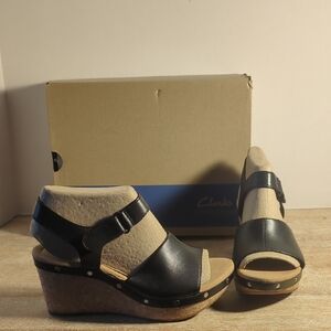 New Clarks Annadel Clover Black Leather Wedge Sandals with Cork Platform US 6